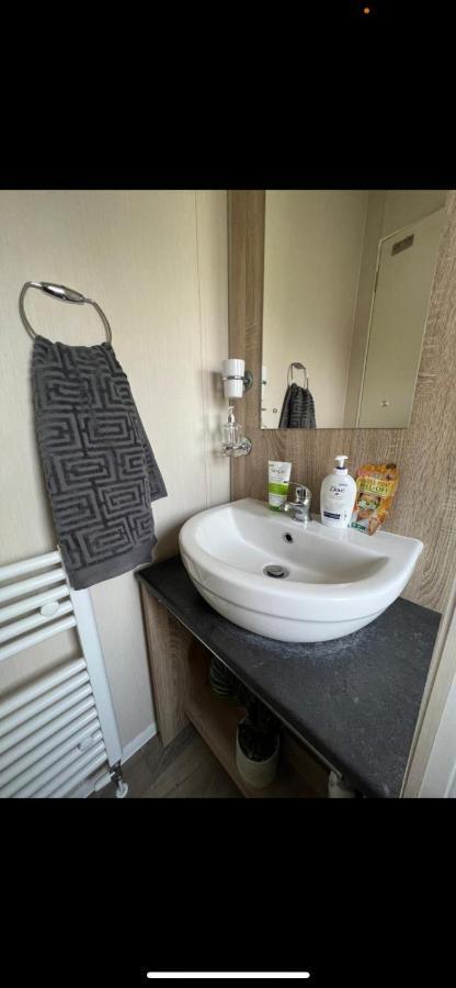 Yogi'S Space Birchington-on-Sea Extérieur photo