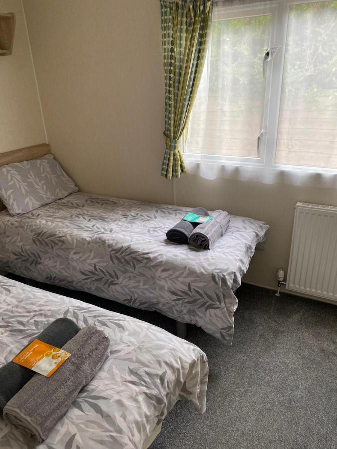 Yogi'S Space Birchington-on-Sea Extérieur photo